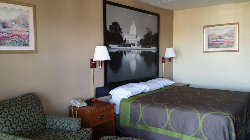 ซูเปอร์ 8 บาย วินด์แฮม มานาสซาส Hotel มานาสซัส ภายนอก รูปภาพ