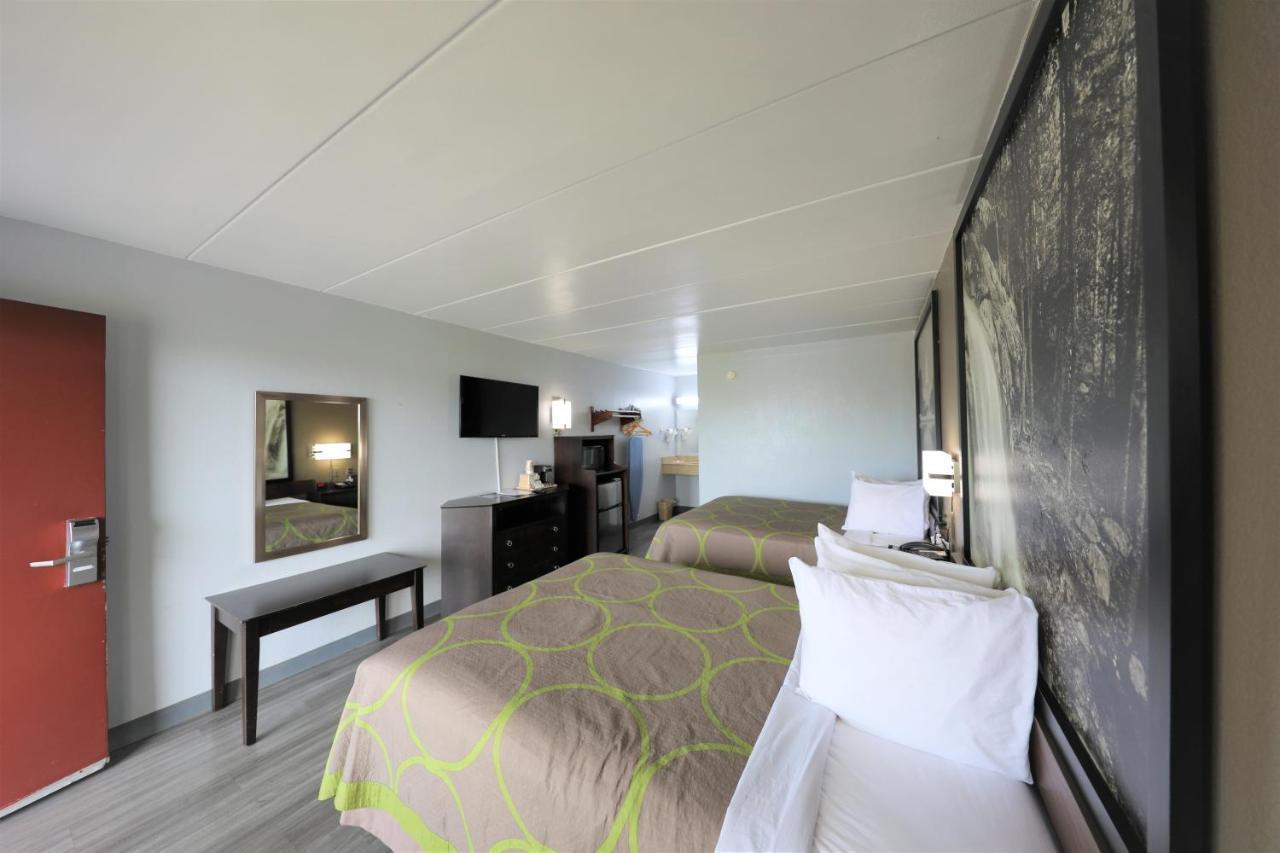 ซูเปอร์ 8 บาย วินด์แฮม มานาสซาส Hotel มานาสซัส ภายนอก รูปภาพ