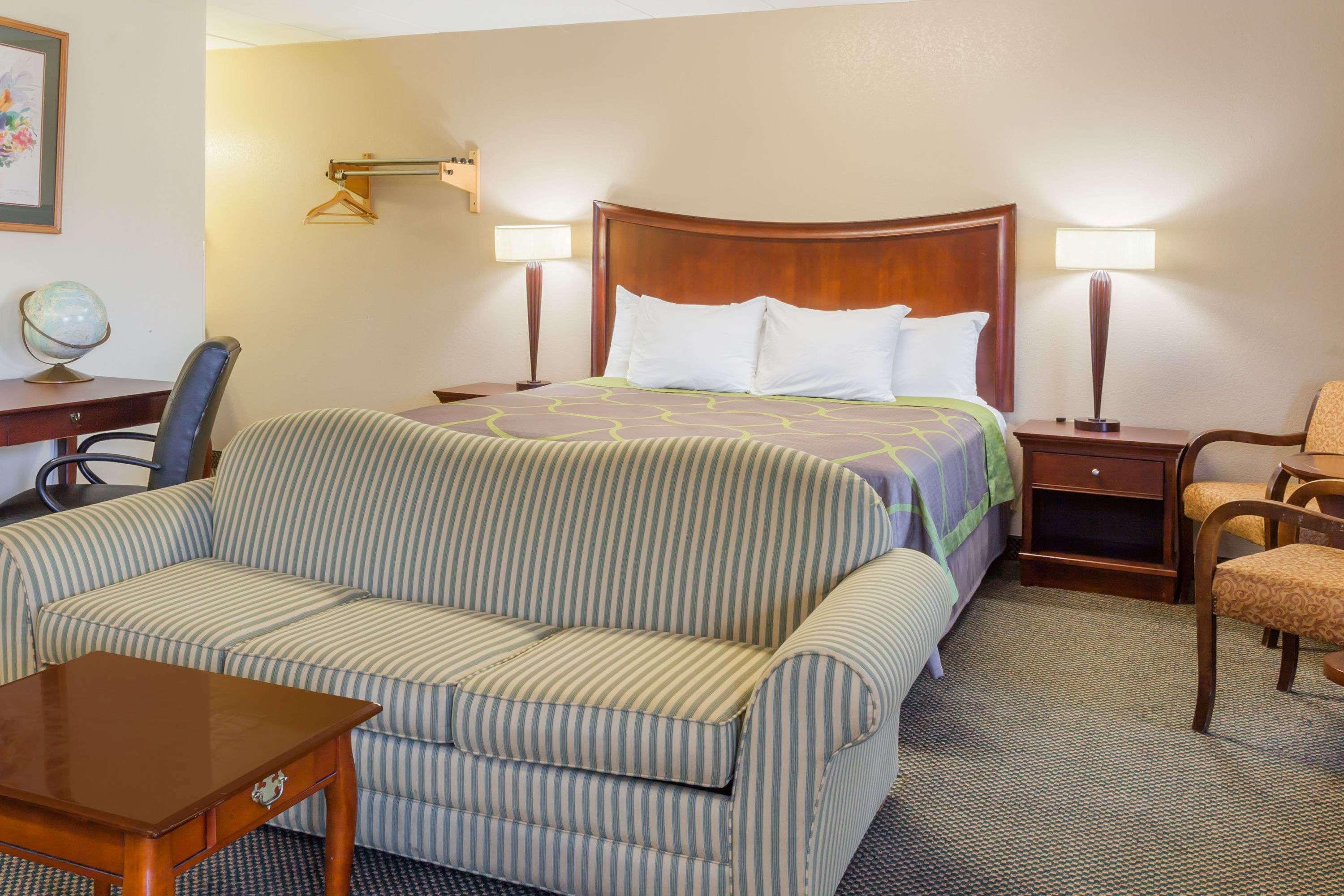 ซูเปอร์ 8 บาย วินด์แฮม มานาสซาส Hotel มานาสซัส ภายนอก รูปภาพ